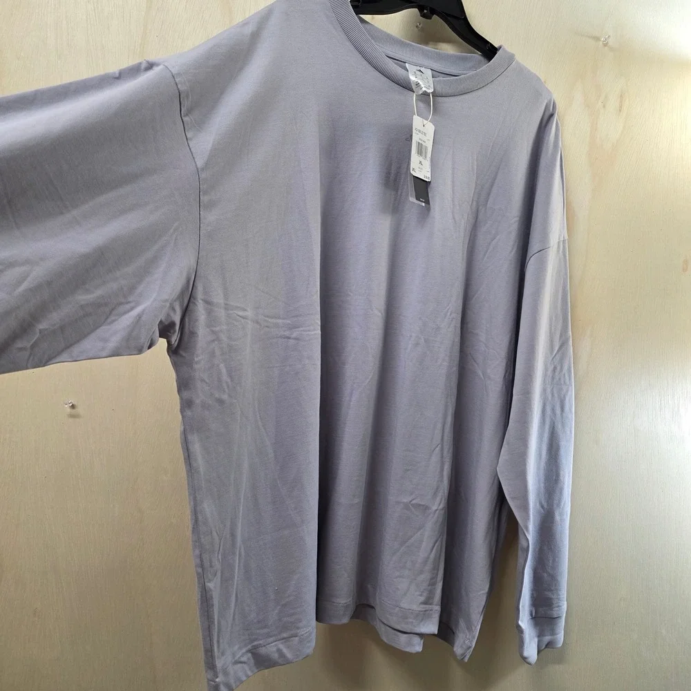 Adidas Basketball Long Sleeve Tee Lavender Purple Oversized Graphic Logo XL NEW